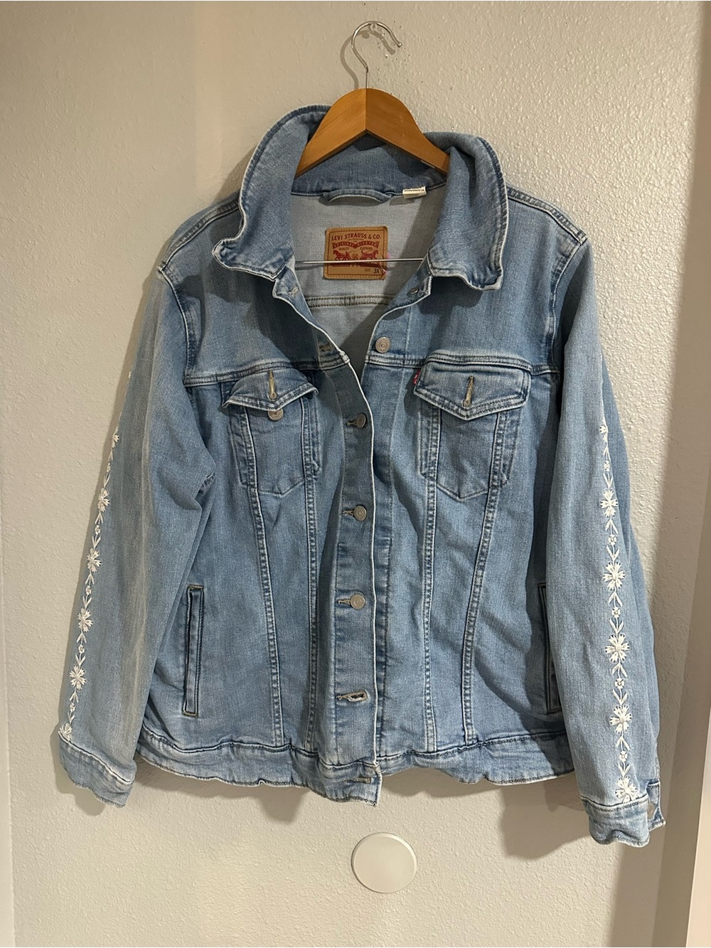 Levi's Light Blue Denim Jacket with White Sleeve Embroidery floral